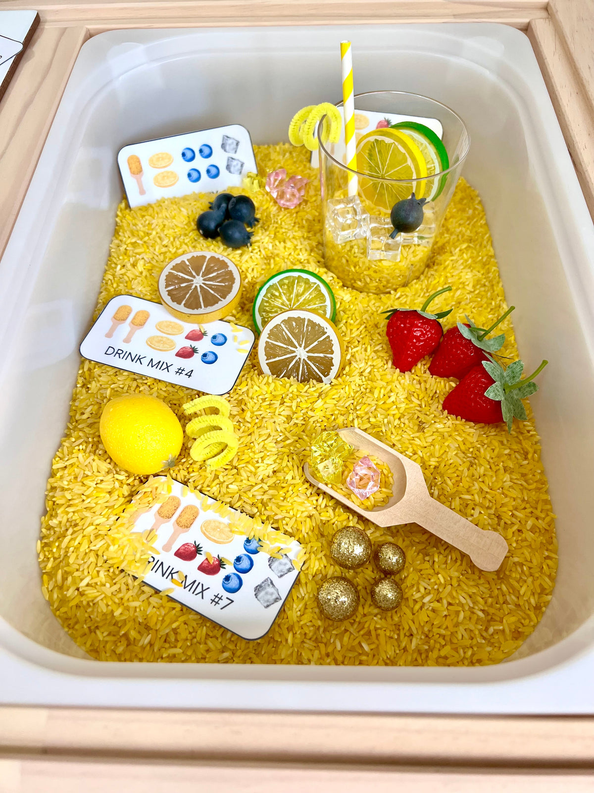 Lemonade stand sensory bin kit, view 5