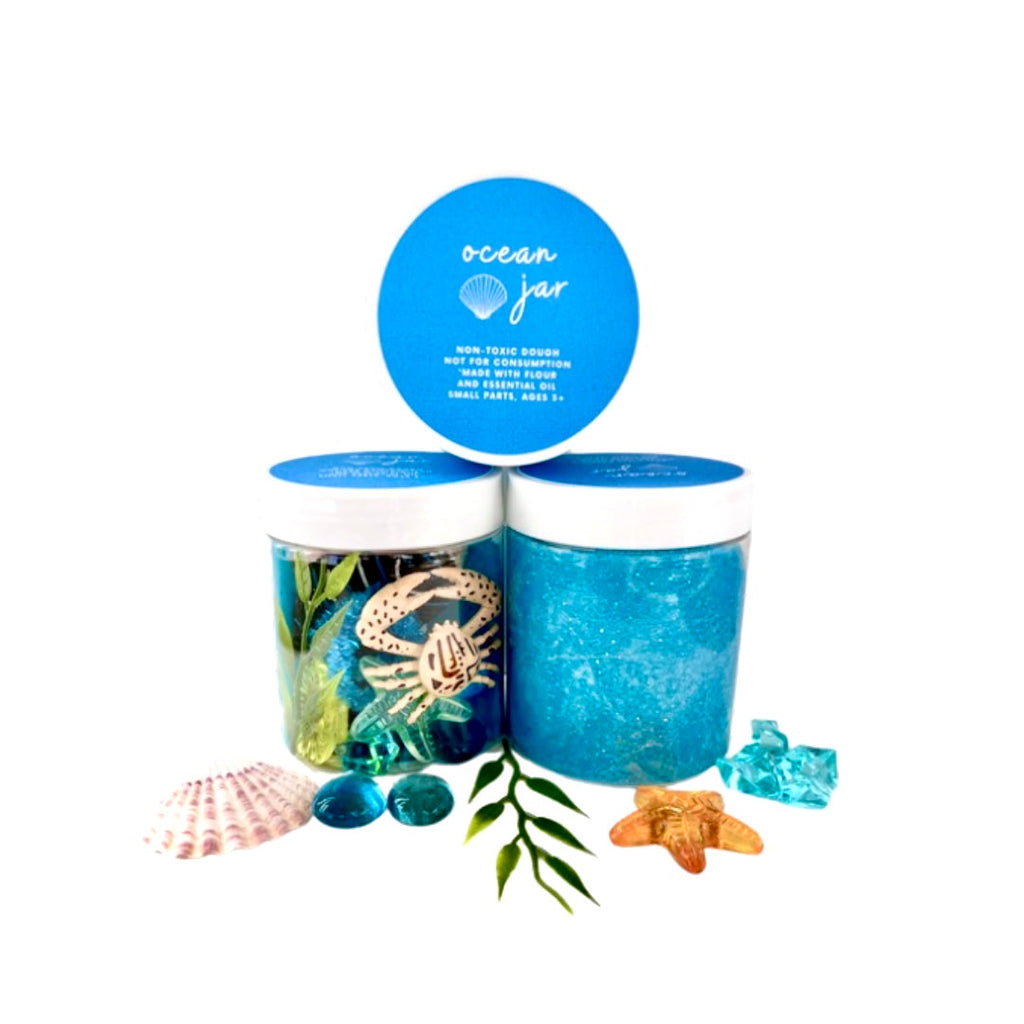 Ocean creatures playdough sensory kit with sea animals, shells and gems