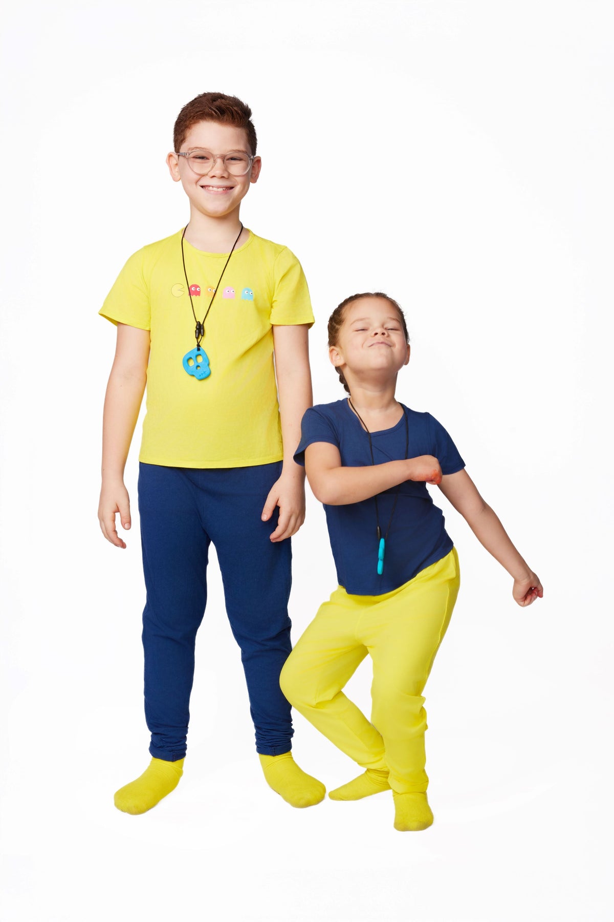Everyday sensory friendly kids jogger in navy, view 11